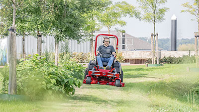 ISX 800 Zero Turn Mower