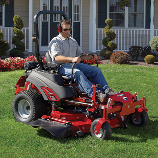 IS 700Z Zero Turn Mowers IS 700Z Zero Turn Mowers